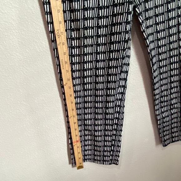 Andrianna Papell pants size 10 black with white zipper - Picture 5 of 10